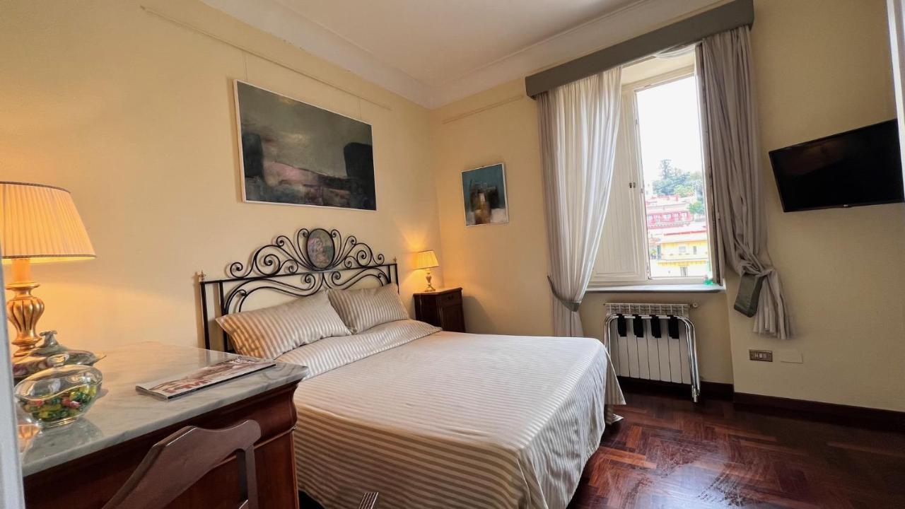 Calabritto Suite Napoli Dış mekan fotoğraf