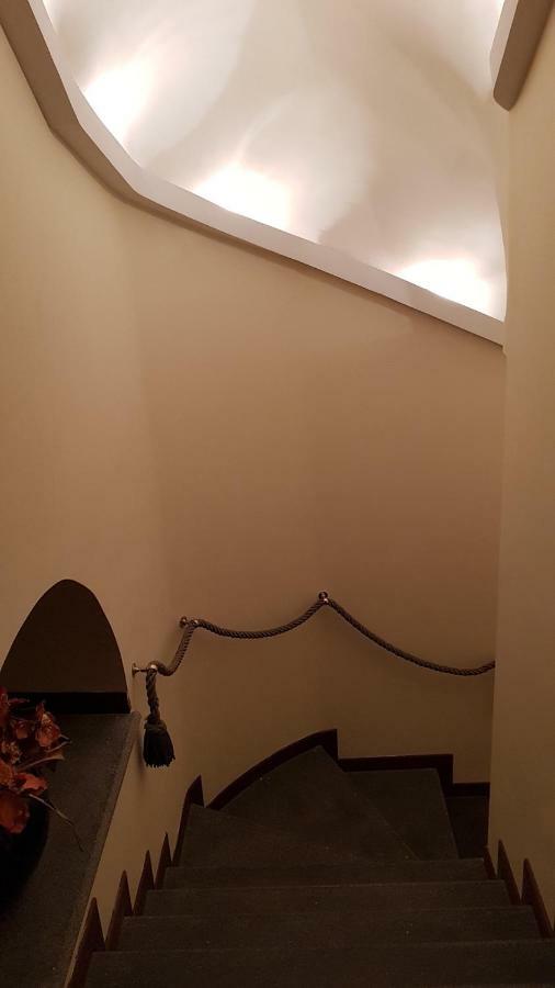 Calabritto Suite Napoli Dış mekan fotoğraf