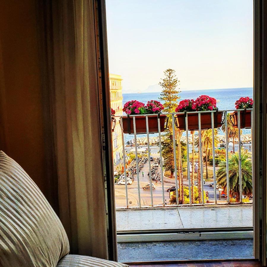 Calabritto Suite Napoli Dış mekan fotoğraf